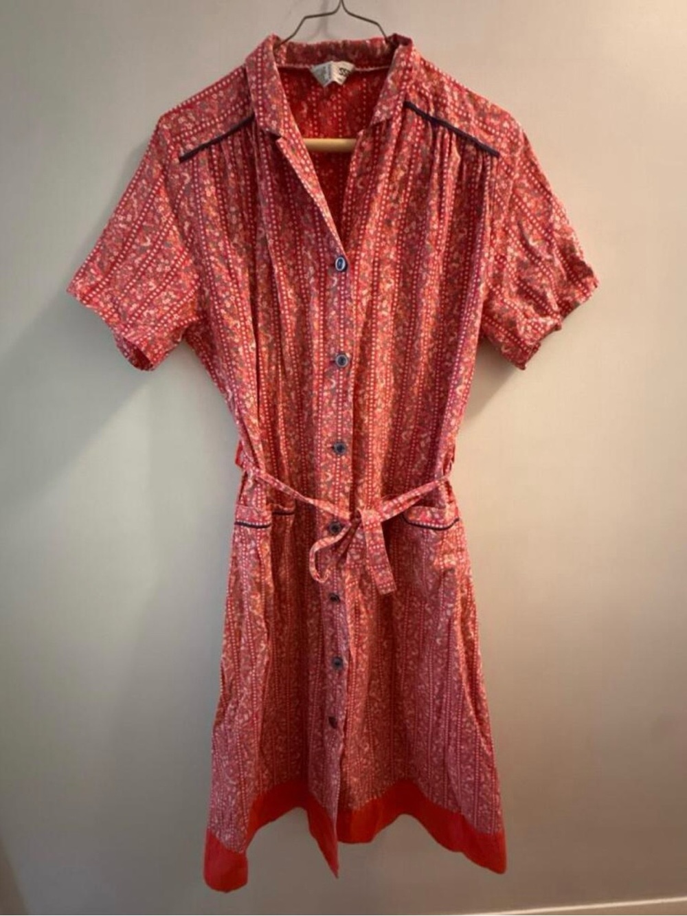 bill blass Coral-Print Button-Front Midi Dress with Tie Waist